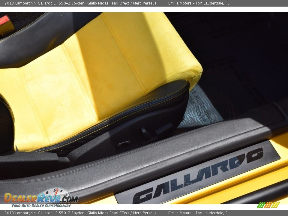 2013 Lamborghini Gallardo LP 550-2 Spyder Giallo Midas Pearl Effect / Nero Perseus Photo #43