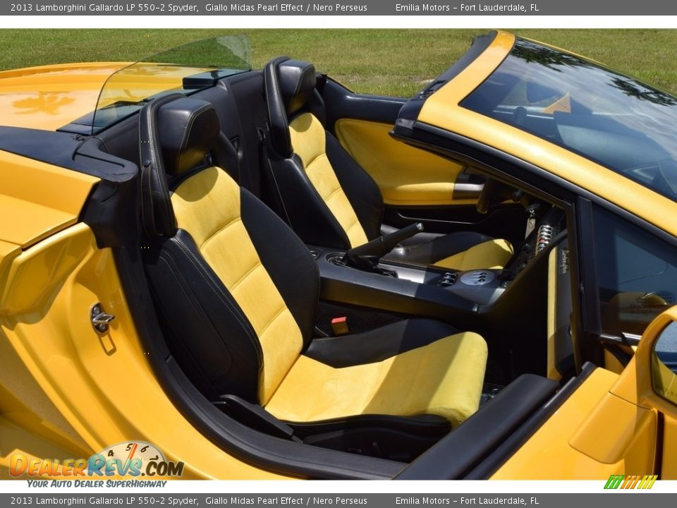 2013 Lamborghini Gallardo LP 550-2 Spyder Giallo Midas Pearl Effect / Nero Perseus Photo #45