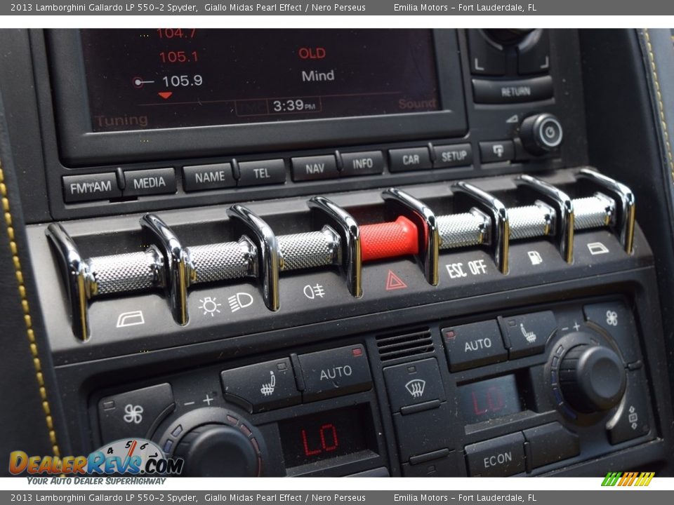 Controls of 2013 Lamborghini Gallardo LP 550-2 Spyder Photo #74