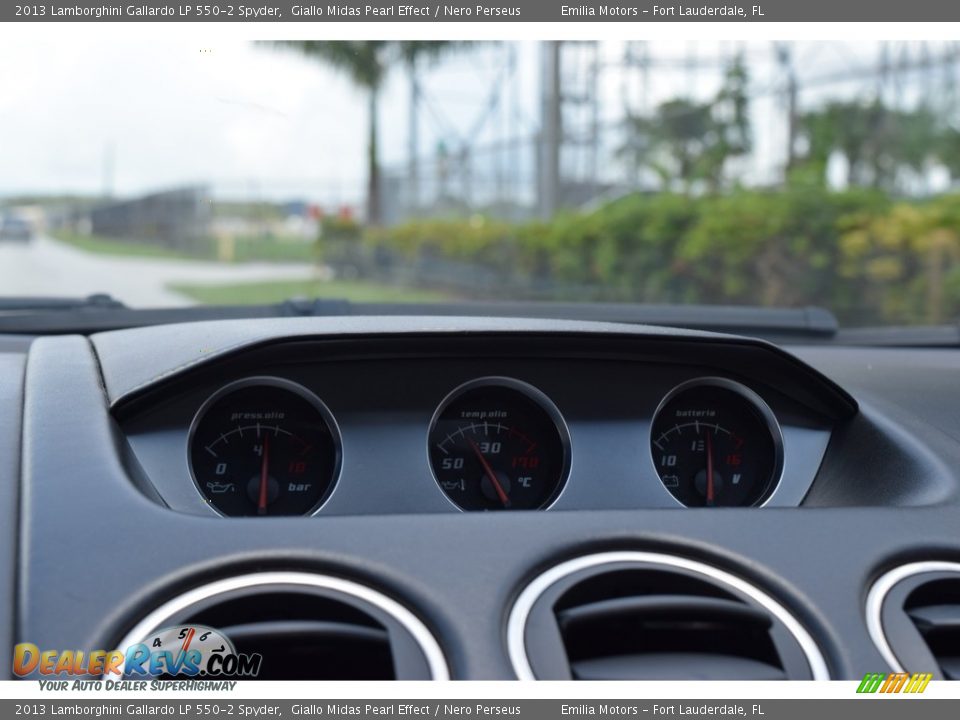 2013 Lamborghini Gallardo LP 550-2 Spyder Giallo Midas Pearl Effect / Nero Perseus Photo #76