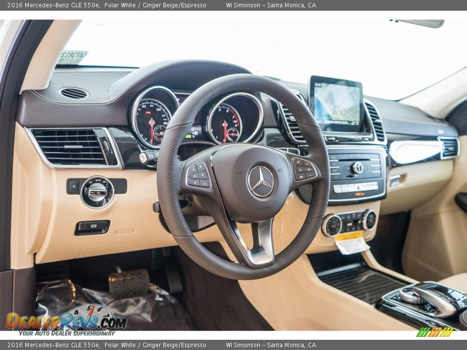 Dashboard of 2016 Mercedes-Benz GLE 550e Photo #5