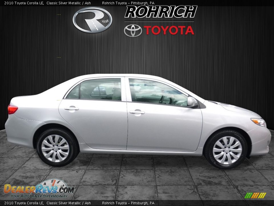 2010 Toyota Corolla LE Classic Silver Metallic / Ash Photo #2