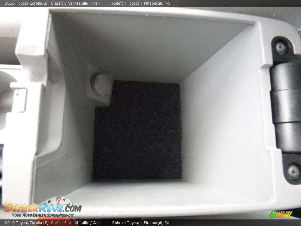 2010 Toyota Corolla LE Classic Silver Metallic / Ash Photo #21
