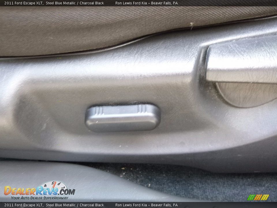 2011 Ford Escape XLT Steel Blue Metallic / Charcoal Black Photo #17