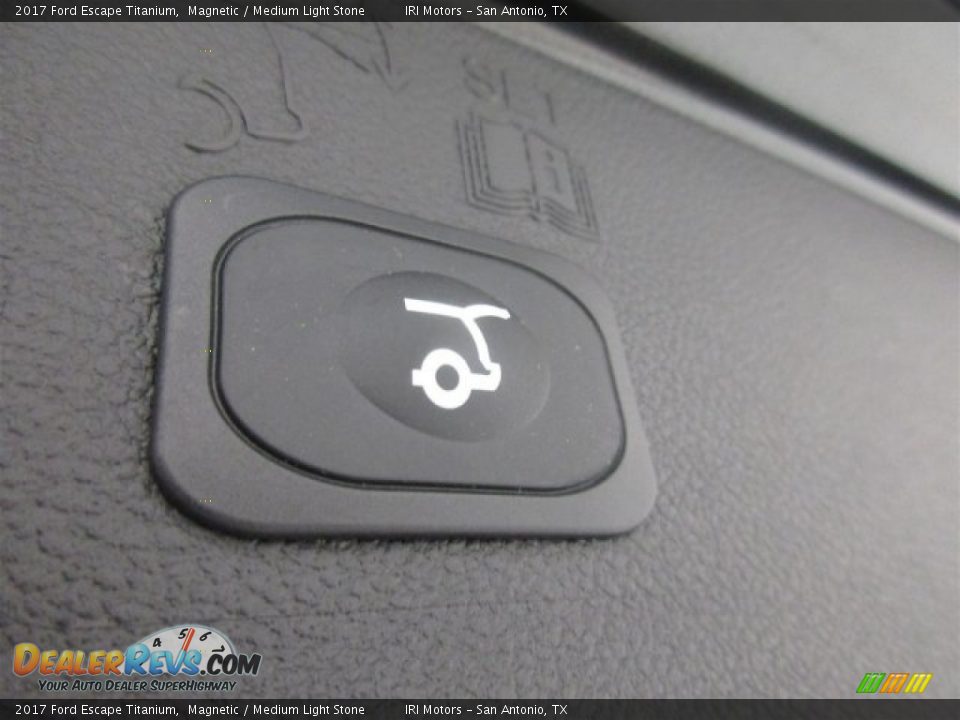 2017 Ford Escape Titanium Magnetic / Medium Light Stone Photo #16