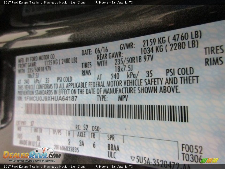 2017 Ford Escape Titanium Magnetic / Medium Light Stone Photo #19