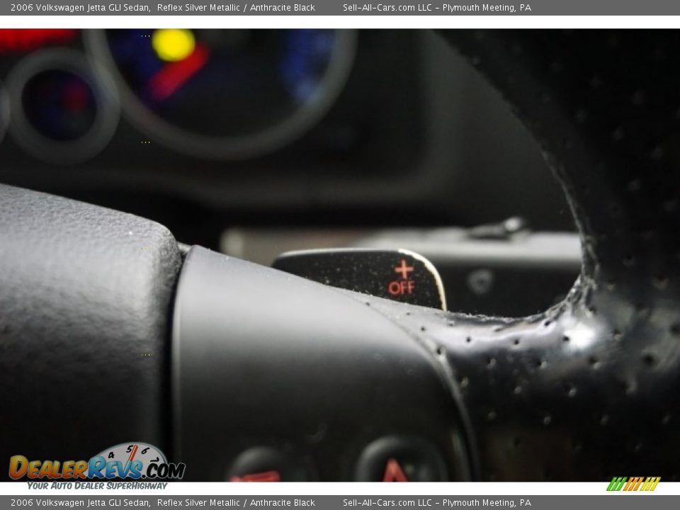 2006 Volkswagen Jetta GLI Sedan Reflex Silver Metallic / Anthracite Black Photo #34