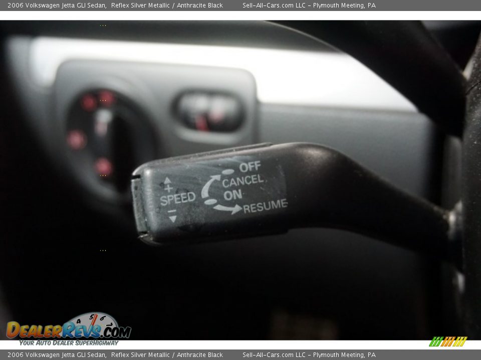 2006 Volkswagen Jetta GLI Sedan Reflex Silver Metallic / Anthracite Black Photo #36