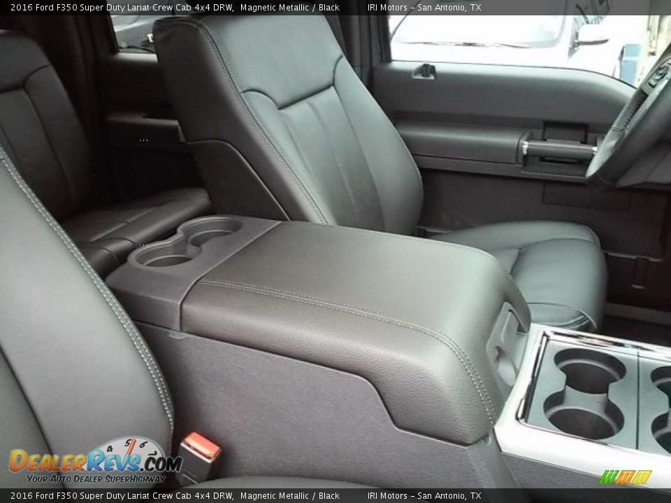 2016 Ford F350 Super Duty Lariat Crew Cab 4x4 DRW Magnetic Metallic / Black Photo #11