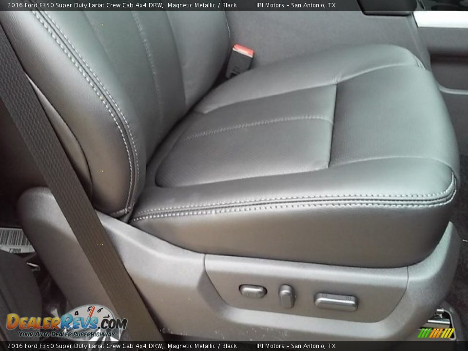 2016 Ford F350 Super Duty Lariat Crew Cab 4x4 DRW Magnetic Metallic / Black Photo #14