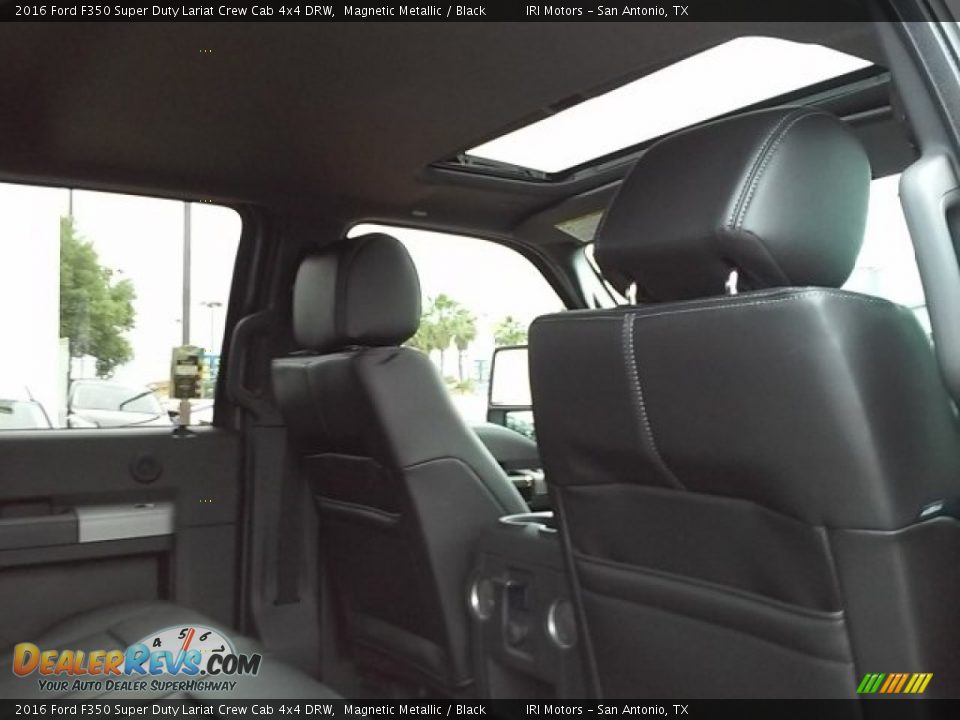 2016 Ford F350 Super Duty Lariat Crew Cab 4x4 DRW Magnetic Metallic / Black Photo #19
