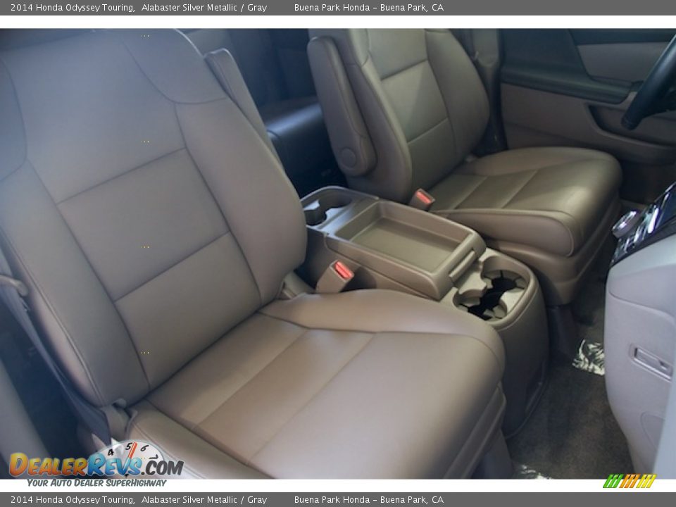 2014 Honda Odyssey Touring Alabaster Silver Metallic / Gray Photo #24