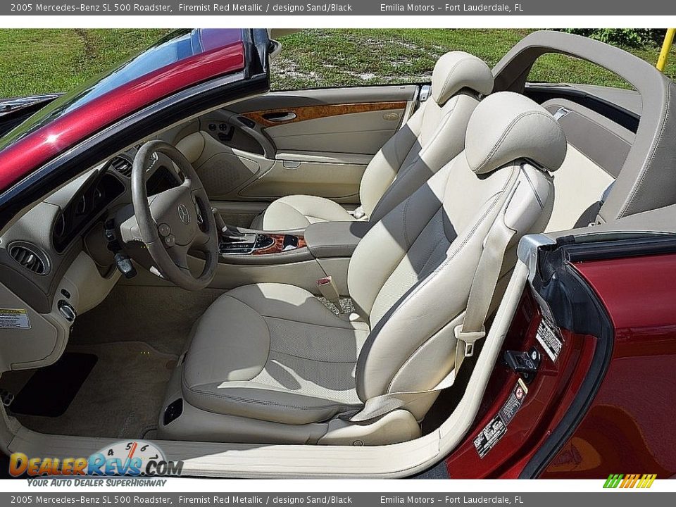 Front Seat of 2005 Mercedes-Benz SL 500 Roadster Photo #32