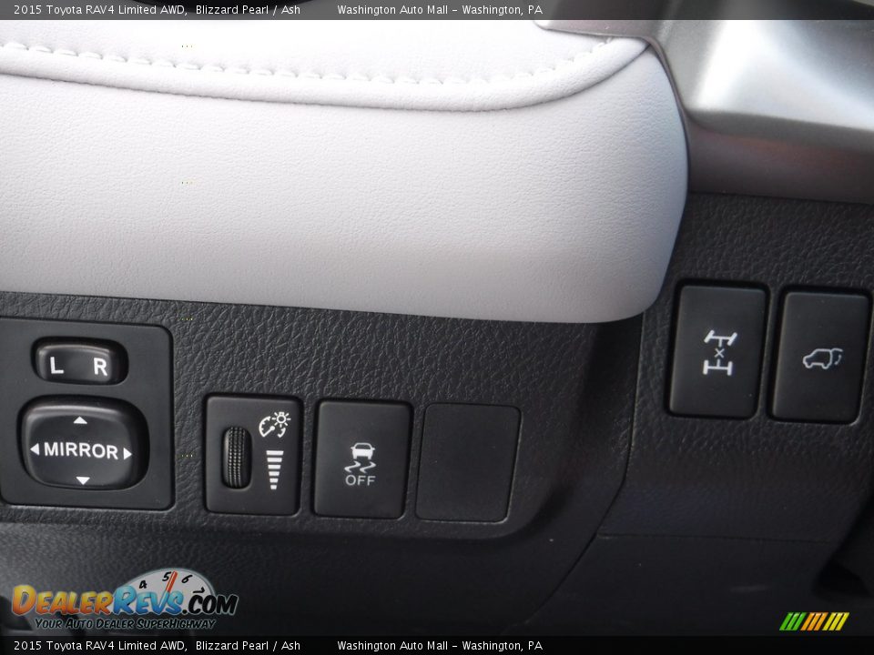 2015 Toyota RAV4 Limited AWD Blizzard Pearl / Ash Photo #21