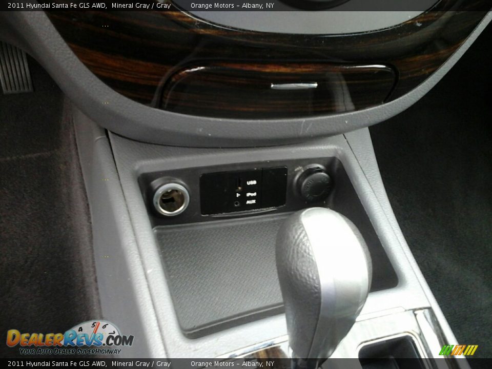 2011 Hyundai Santa Fe GLS AWD Mineral Gray / Gray Photo #16