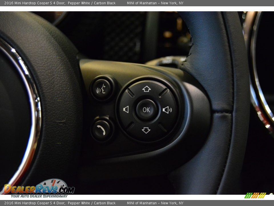 2016 Mini Hardtop Cooper S 4 Door Pepper White / Carbon Black Photo #17