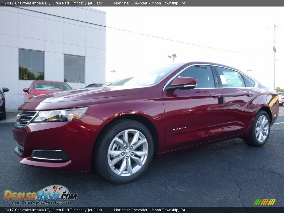 Front 3/4 View of 2017 Chevrolet Impala LT Photo #1