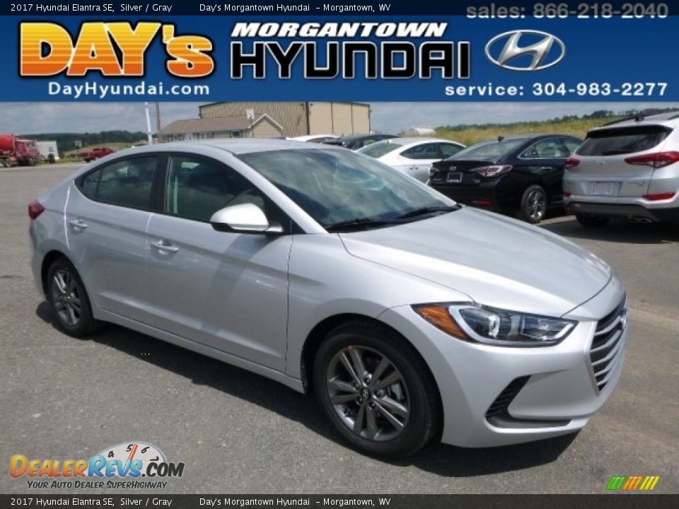 2017 Hyundai Elantra SE Silver / Gray Photo #1