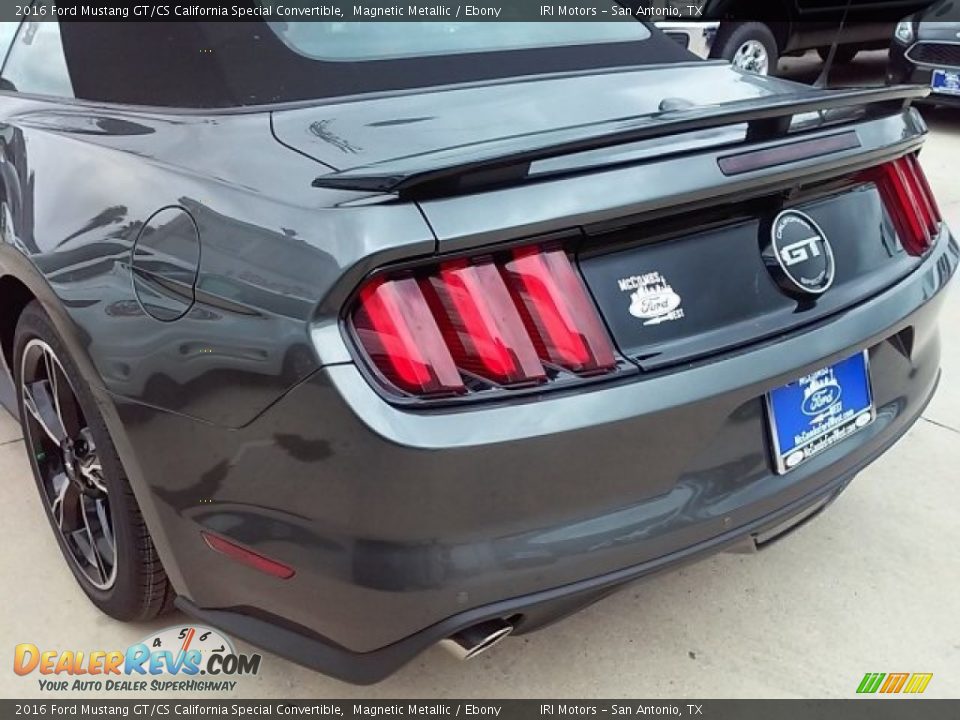 2016 Ford Mustang GT/CS California Special Convertible Magnetic Metallic / Ebony Photo #16