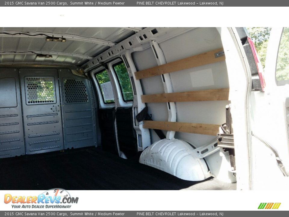 2015 GMC Savana Van 2500 Cargo Summit White / Medium Pewter Photo #12