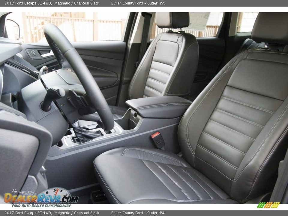 2017 Ford Escape SE 4WD Magnetic / Charcoal Black Photo #6