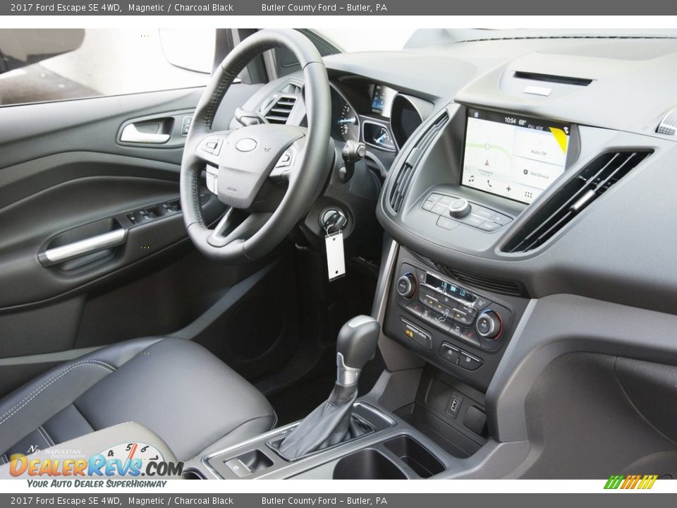 2017 Ford Escape SE 4WD Magnetic / Charcoal Black Photo #9