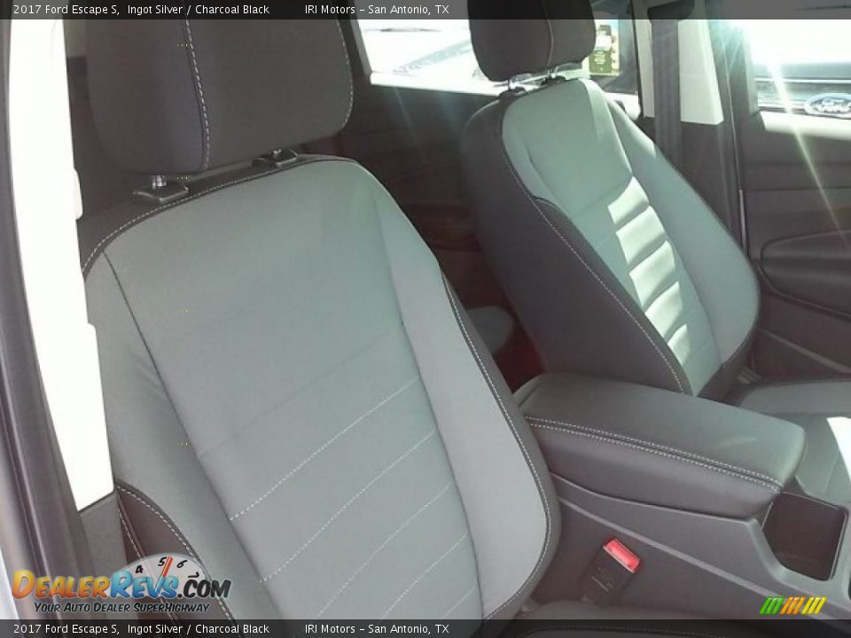 2017 Ford Escape S Ingot Silver / Charcoal Black Photo #11