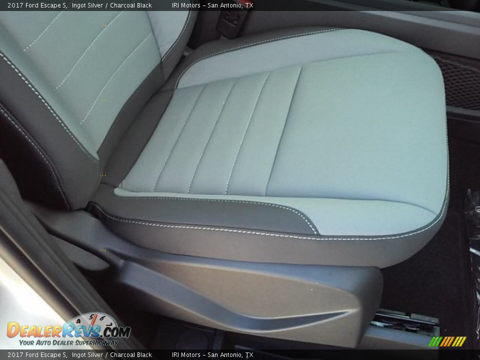 2017 Ford Escape S Ingot Silver / Charcoal Black Photo #12