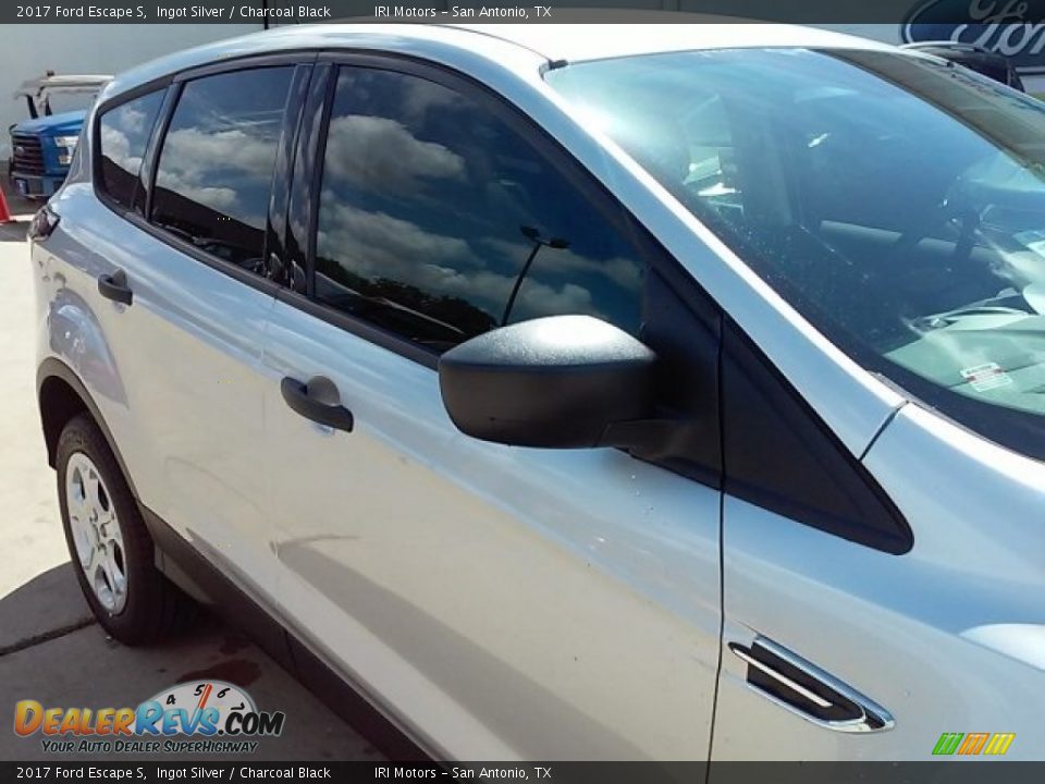2017 Ford Escape S Ingot Silver / Charcoal Black Photo #21