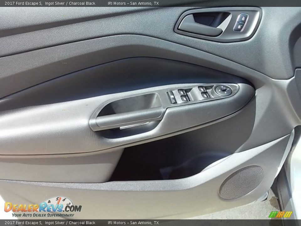 2017 Ford Escape S Ingot Silver / Charcoal Black Photo #26