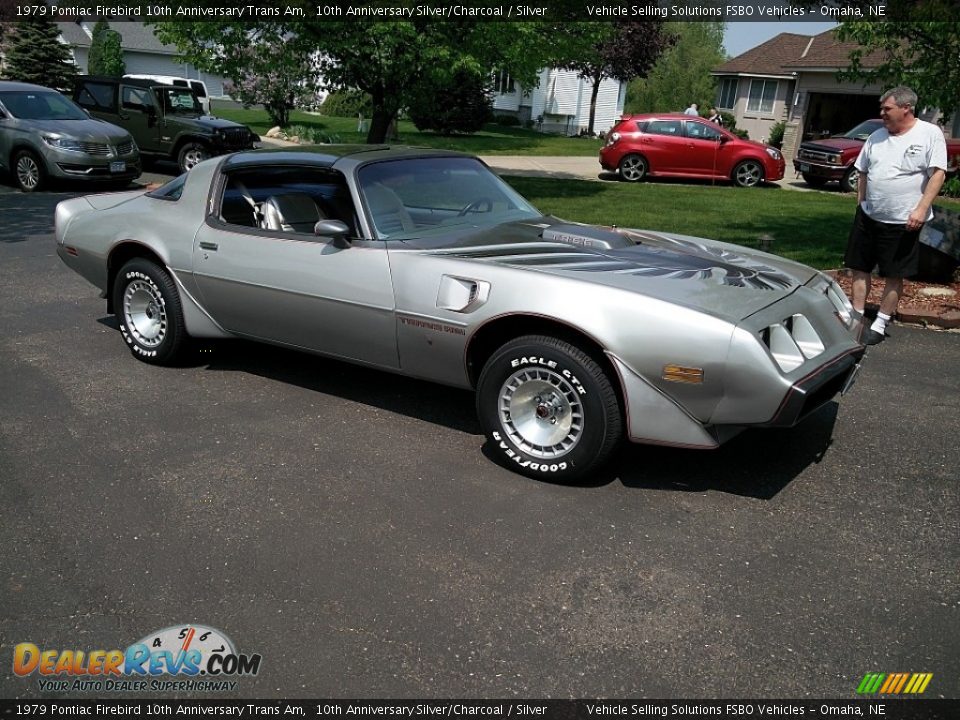 1979 Pontiac Firebird 10th Anniversary Trans Am 10th Anniversary Silver/Charcoal / Silver Photo #3