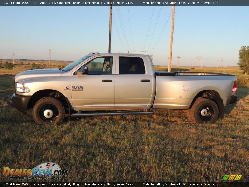 2014 Ram 3500 Tradesman Crew Cab 4x4 Bright Silver Metallic / Black/Diesel Gray Photo #4