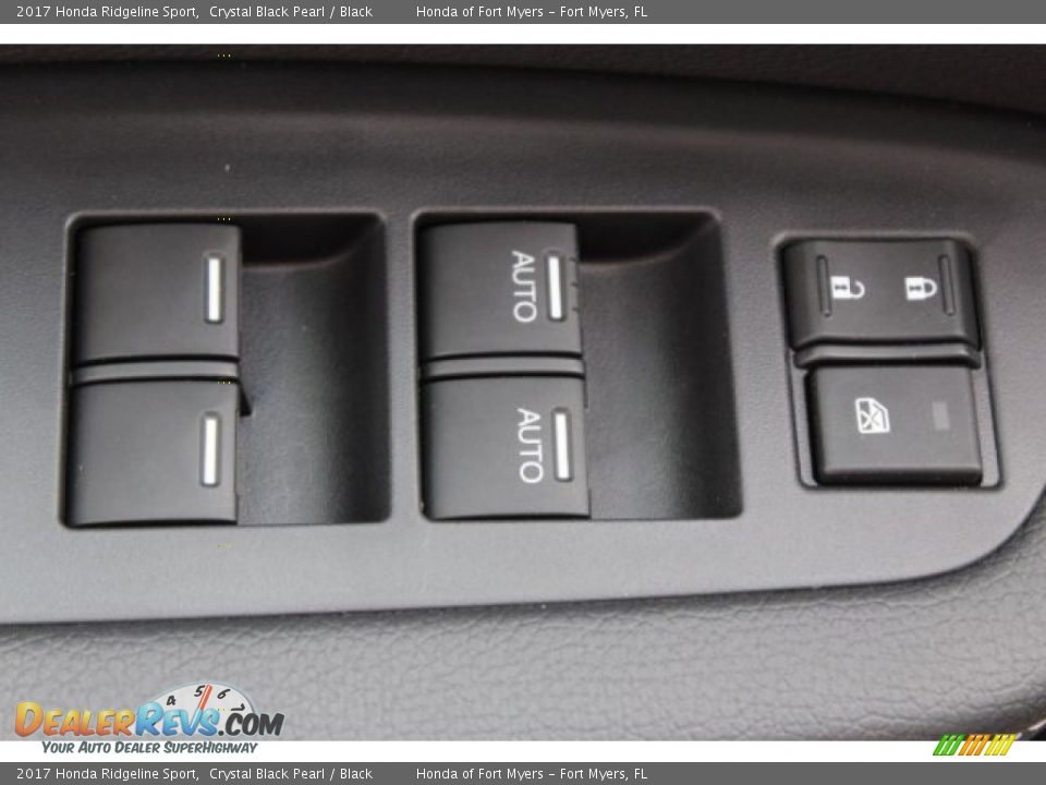 2017 Honda Ridgeline Sport Crystal Black Pearl / Black Photo #8