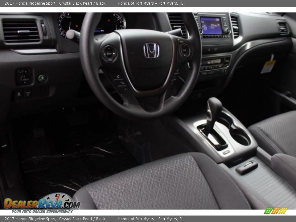 2017 Honda Ridgeline Sport Crystal Black Pearl / Black Photo #11