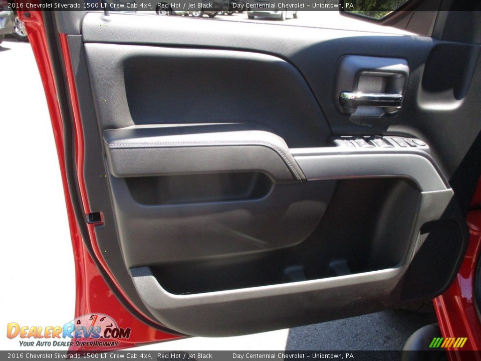 2016 Chevrolet Silverado 1500 LT Crew Cab 4x4 Red Hot / Jet Black Photo #12