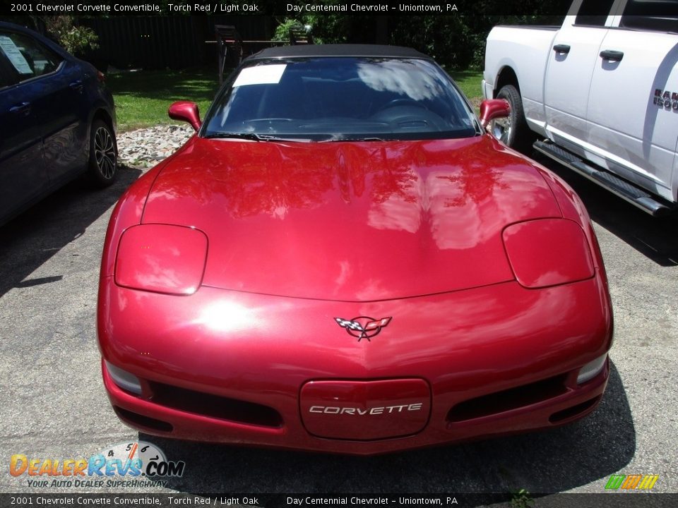 2001 Chevrolet Corvette Convertible Torch Red / Light Oak Photo #2