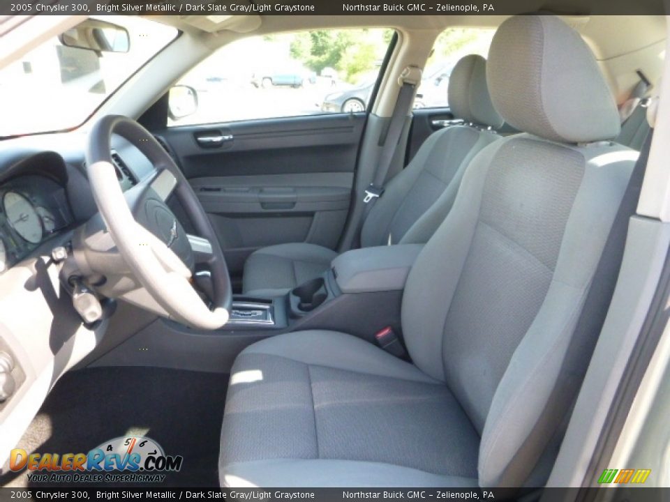 2005 Chrysler 300 Bright Silver Metallic / Dark Slate Gray/Light Graystone Photo #16