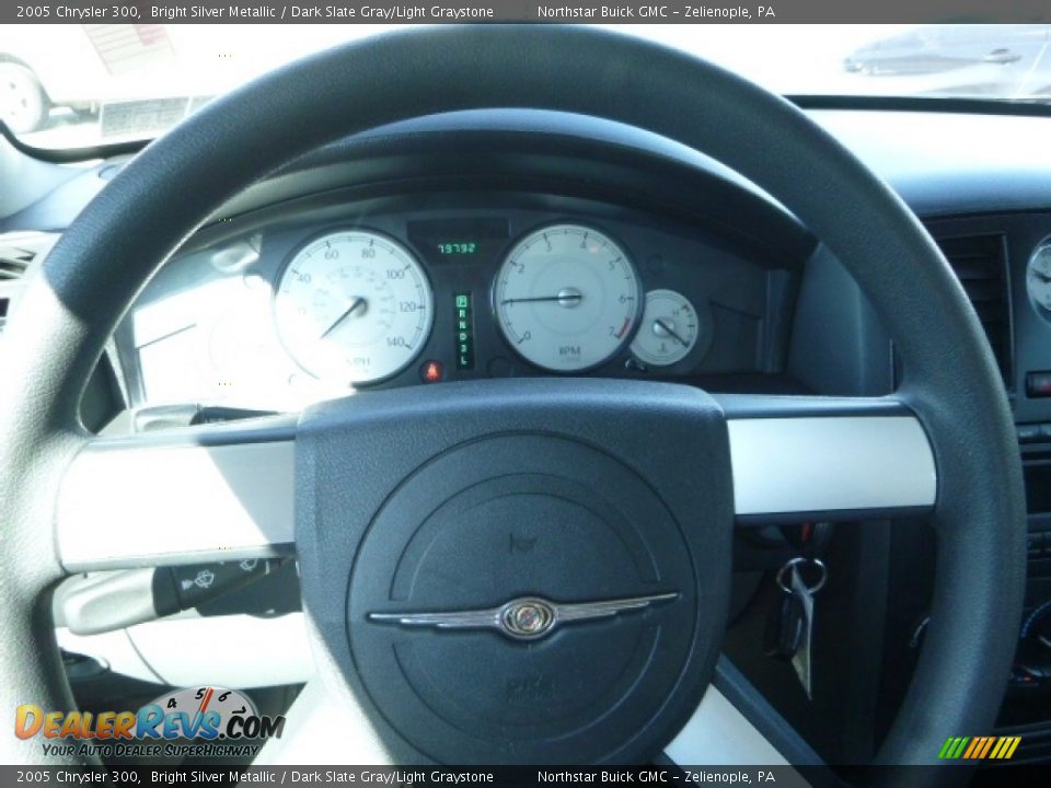 2005 Chrysler 300 Bright Silver Metallic / Dark Slate Gray/Light Graystone Photo #24