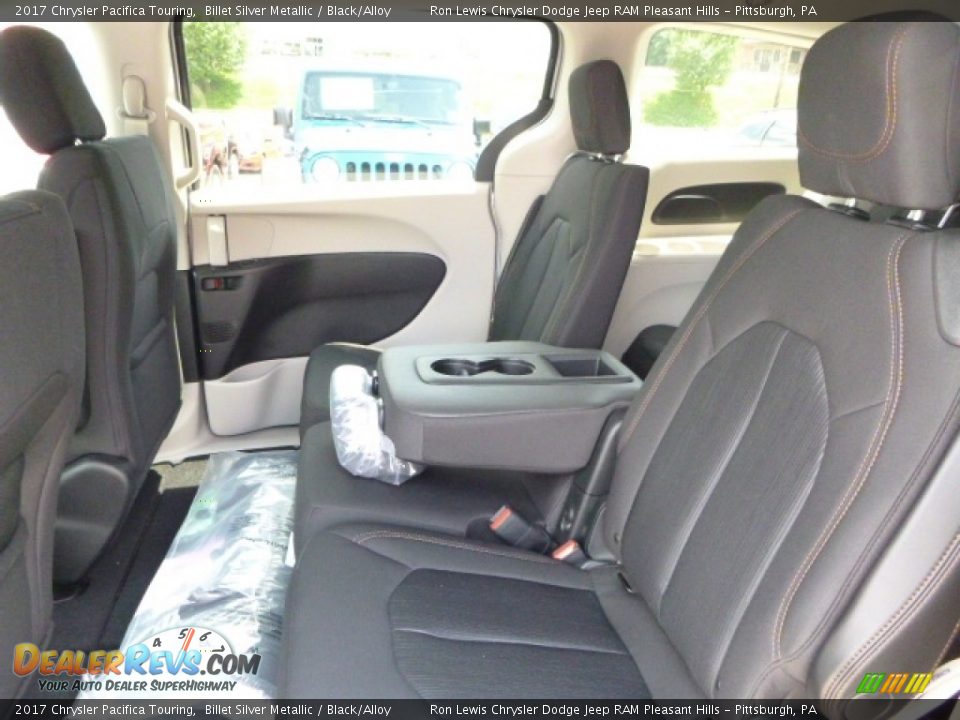 2017 Chrysler Pacifica Touring Billet Silver Metallic / Black/Alloy Photo #4