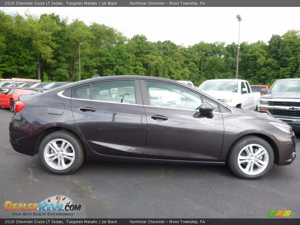 2016 Chevrolet Cruze LT Sedan Tungsten Metallic / Jet Black Photo #4