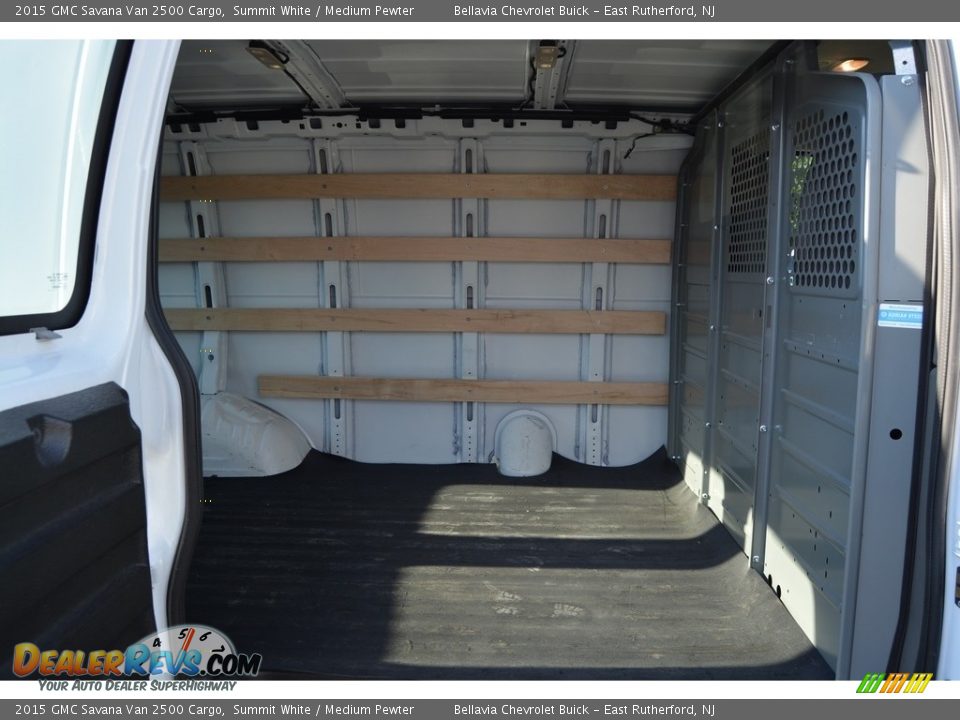 2015 GMC Savana Van 2500 Cargo Summit White / Medium Pewter Photo #10