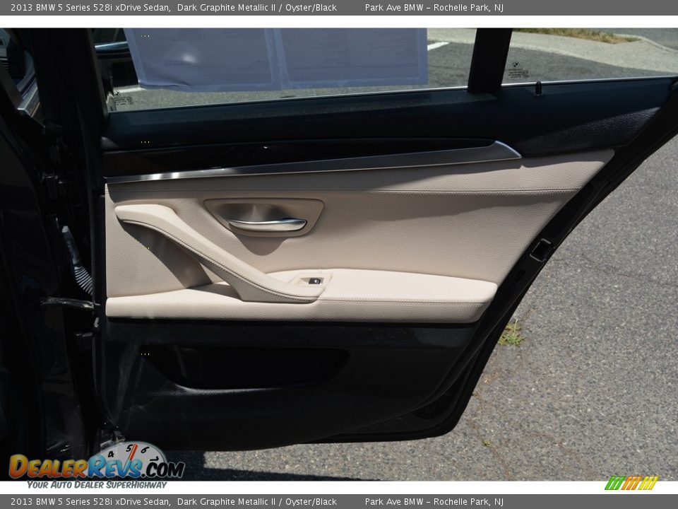 2013 BMW 5 Series 528i xDrive Sedan Dark Graphite Metallic II / Oyster/Black Photo #23