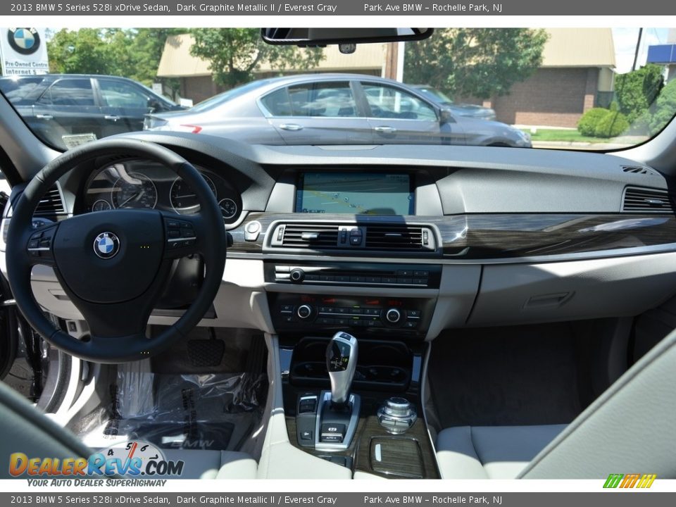 2013 BMW 5 Series 528i xDrive Sedan Dark Graphite Metallic II / Everest Gray Photo #14