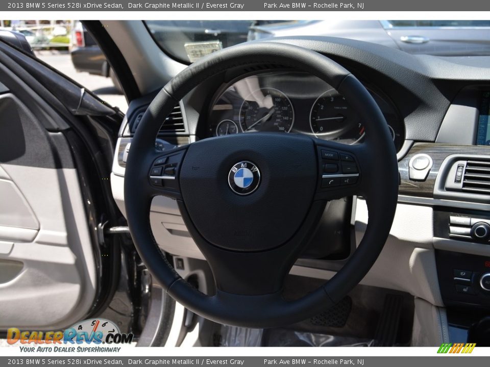 2013 BMW 5 Series 528i xDrive Sedan Dark Graphite Metallic II / Everest Gray Photo #17
