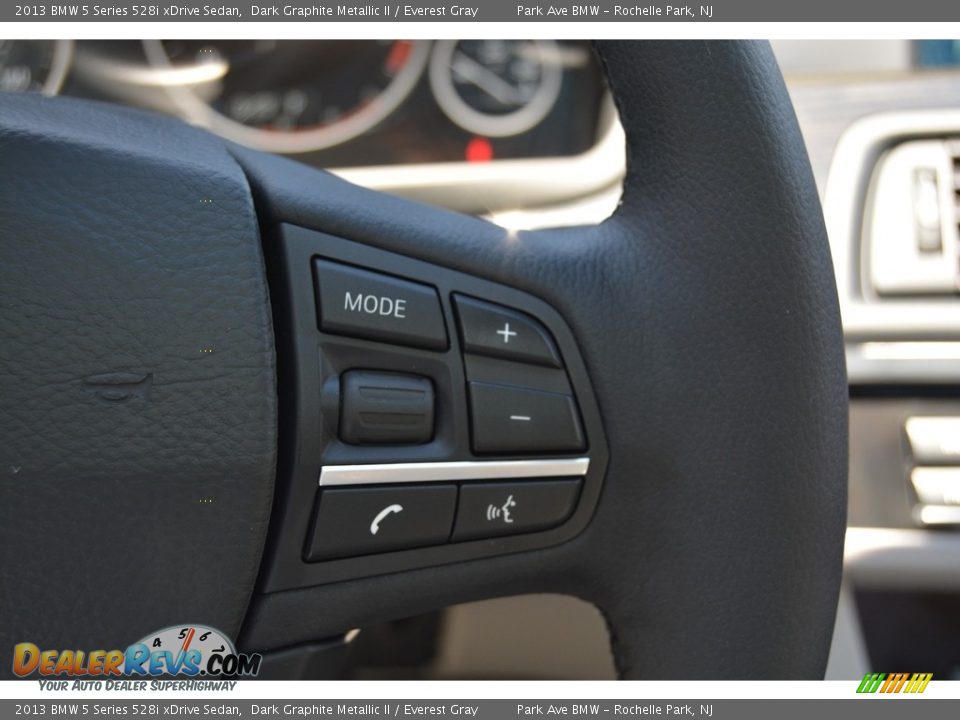 2013 BMW 5 Series 528i xDrive Sedan Dark Graphite Metallic II / Everest Gray Photo #19