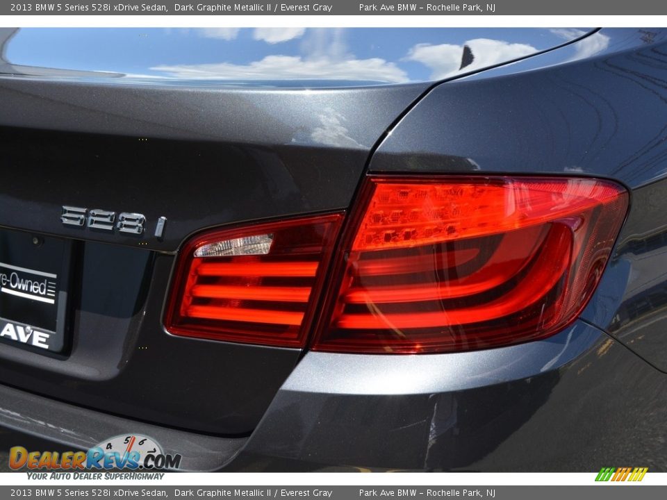 2013 BMW 5 Series 528i xDrive Sedan Dark Graphite Metallic II / Everest Gray Photo #22