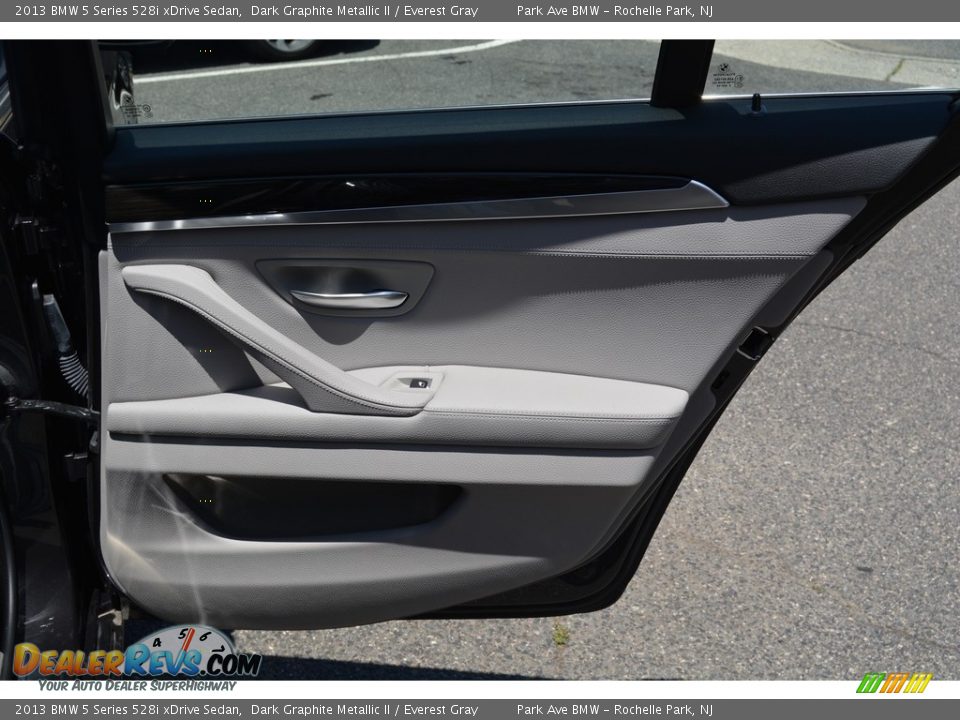 2013 BMW 5 Series 528i xDrive Sedan Dark Graphite Metallic II / Everest Gray Photo #23