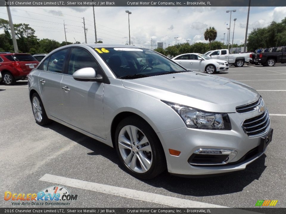 2016 Chevrolet Cruze Limited LTZ Silver Ice Metallic / Jet Black Photo #10