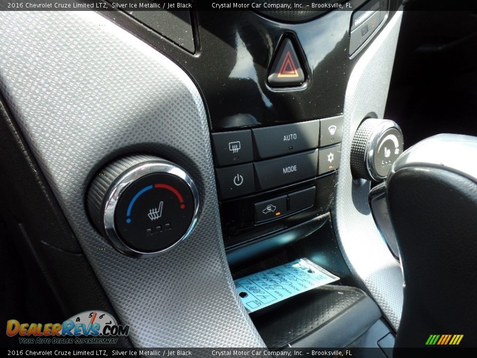 2016 Chevrolet Cruze Limited LTZ Silver Ice Metallic / Jet Black Photo #20