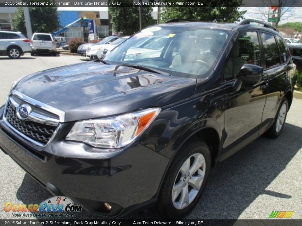 2016 Subaru Forester 2.5i Premium Dark Gray Metallic / Gray Photo #2